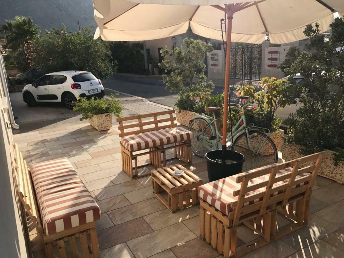 B&B Albatros Castelluzzo Εξωτερικό φωτογραφία